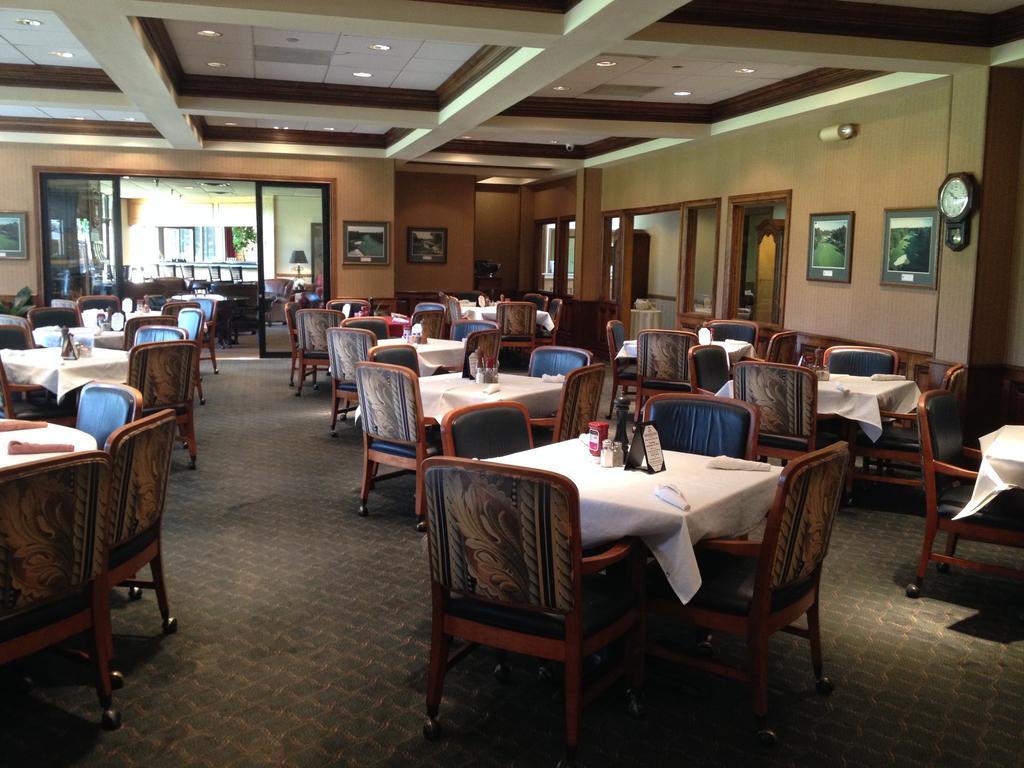 Crown Colony Villas Lufkin Luaran gambar