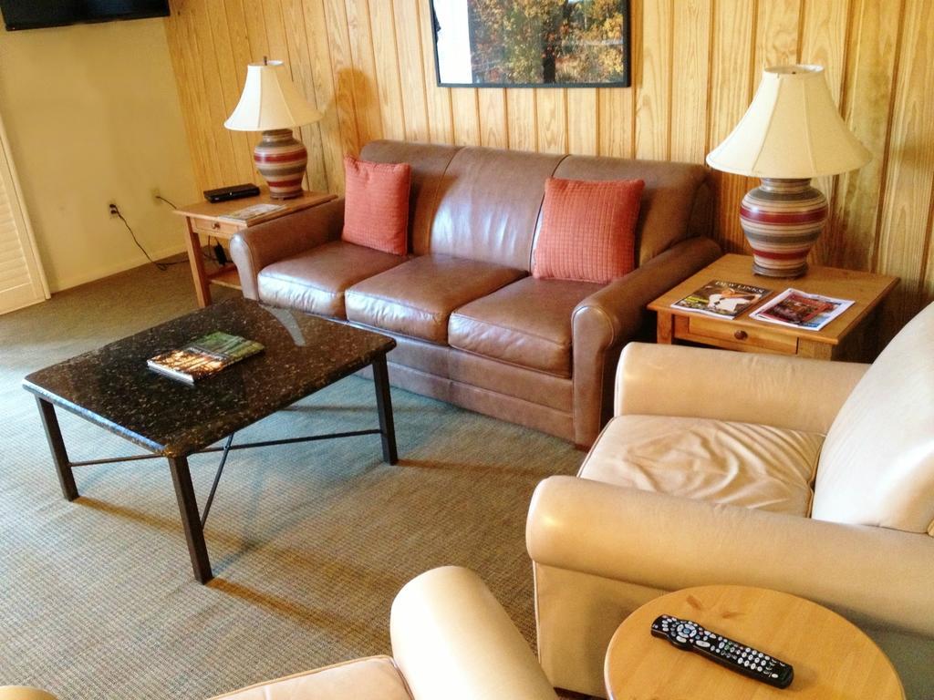 Crown Colony Villas Lufkin Luaran gambar
