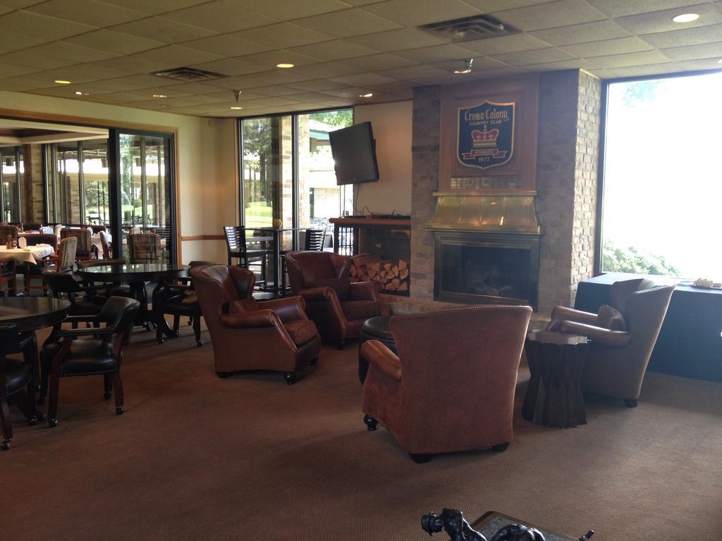 Crown Colony Villas Lufkin Luaran gambar