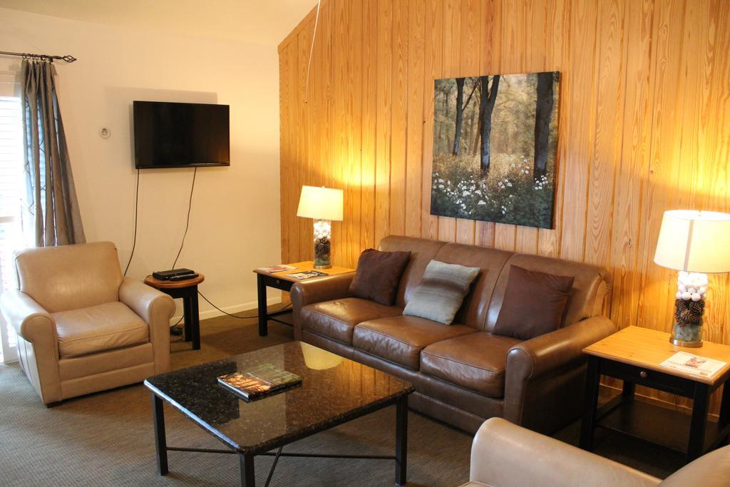 Crown Colony Villas Lufkin Luaran gambar
