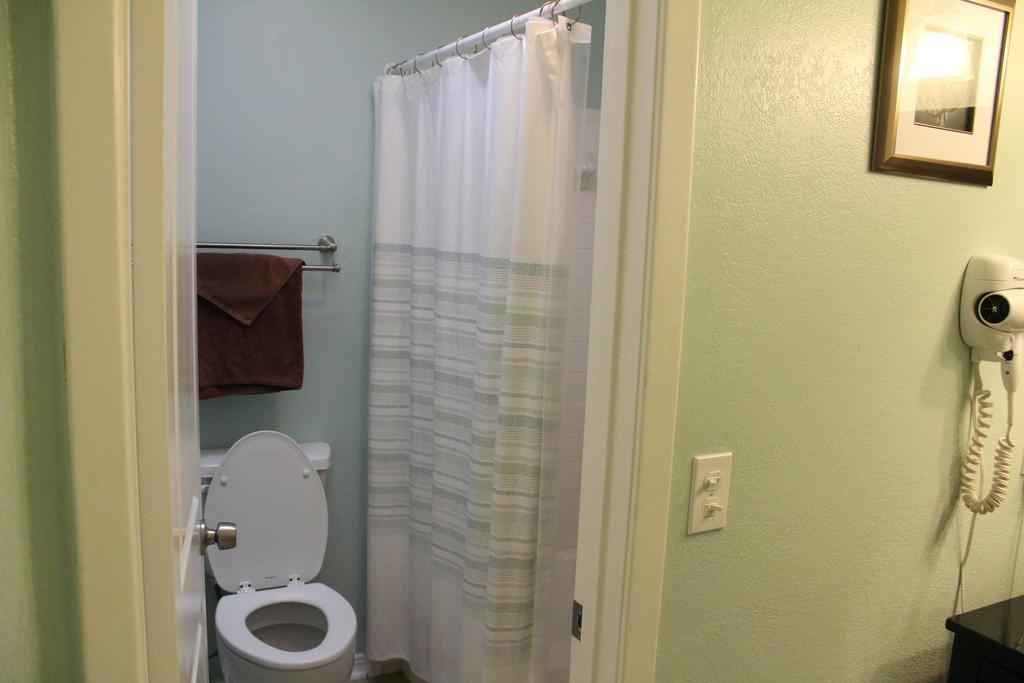 Crown Colony Villas Lufkin Luaran gambar